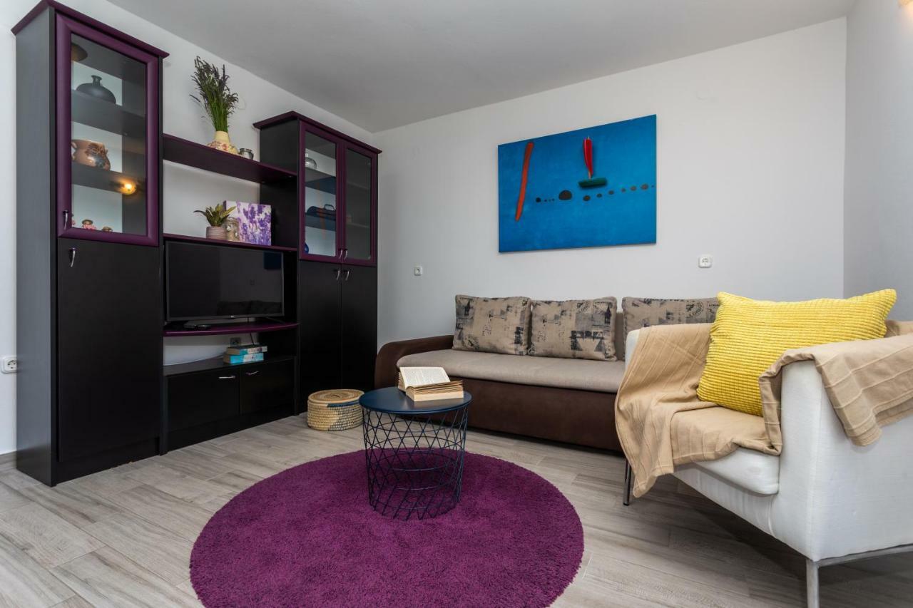 Apartments Marija Baška Eksteriør billede